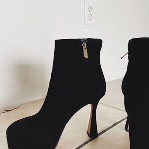 Platform boots suede black